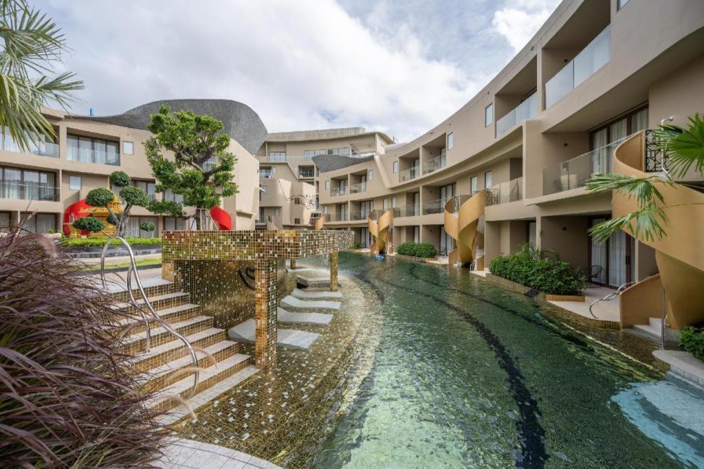 Metadee Elite Hotel Pantai Kata Bagian luar foto