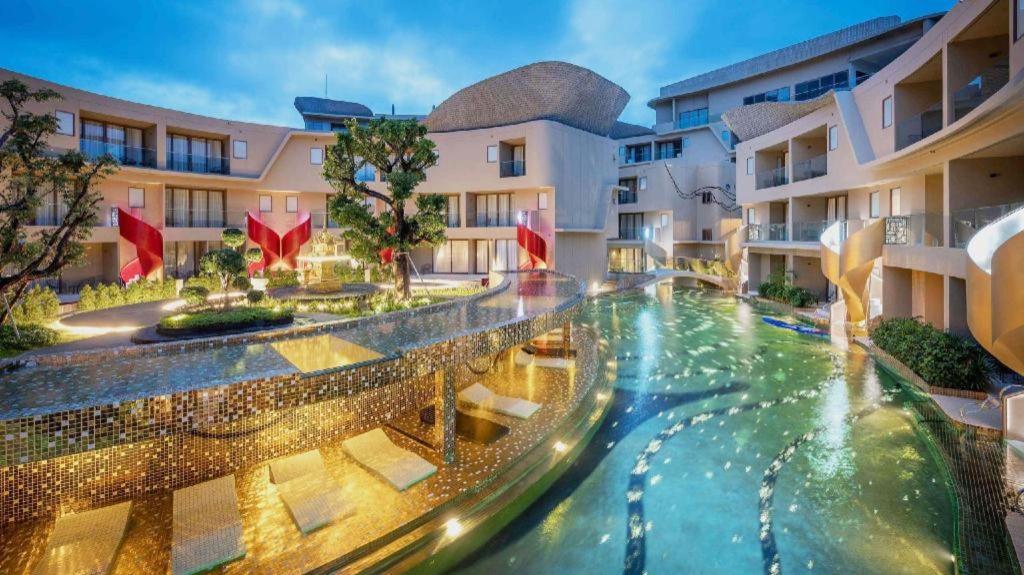 Metadee Elite Hotel Pantai Kata Bagian luar foto