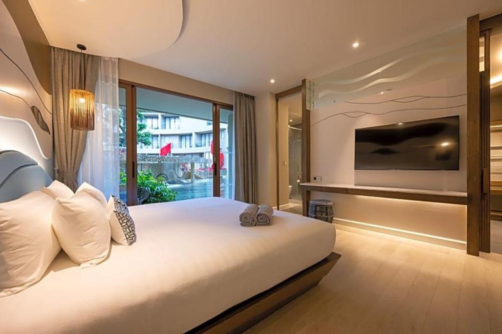 Metadee Elite Hotel Pantai Kata Bagian luar foto
